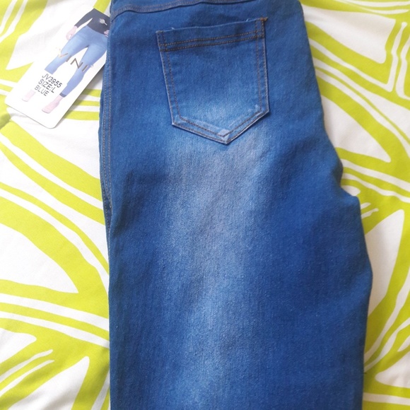 Blue Jean Jeggings - Picture 3 of 3